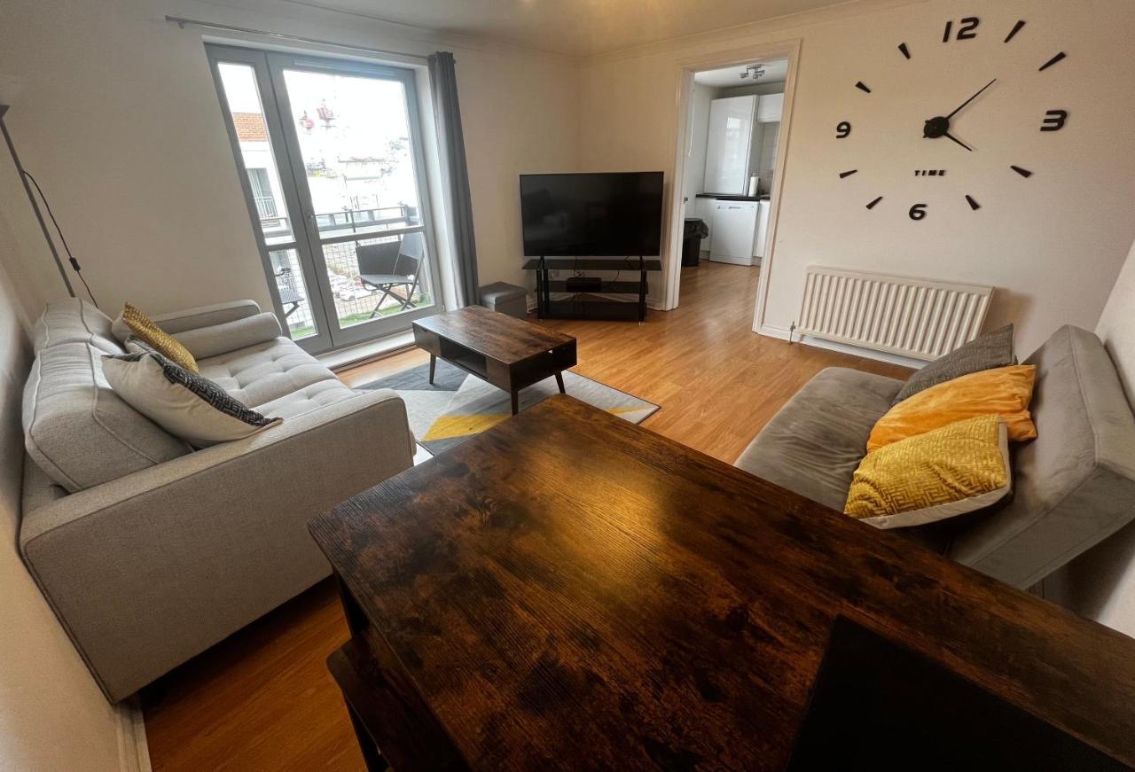 Apartment River View Apartment: Oasis With Balcony And Sports Tv Dundee